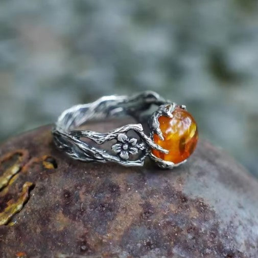 Vintage Stone Flower Ring