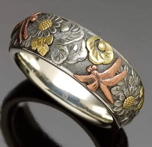 Vintage Silver and Rose Gold Carved Ring