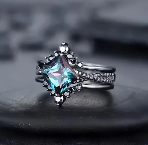 Vintage Full Crystal Ring