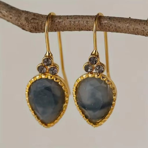 Exquisite Golden Water Drop Earrings