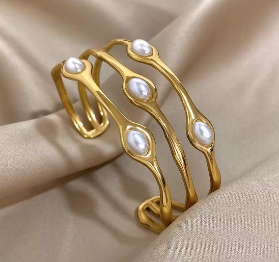 Vintage Layered Gold Pearl Bangle Bracelet