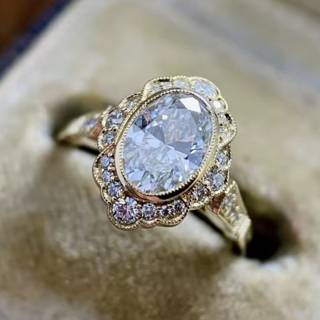 Luxury White Stones Silver Ring