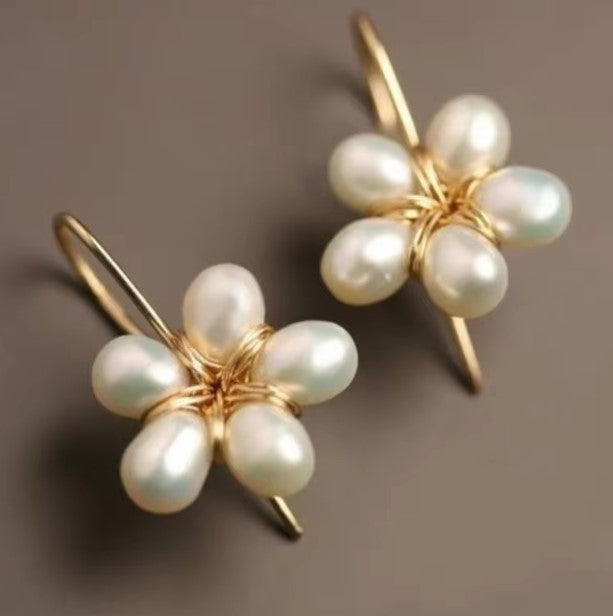 Flower Shaped White Pearl Earrings