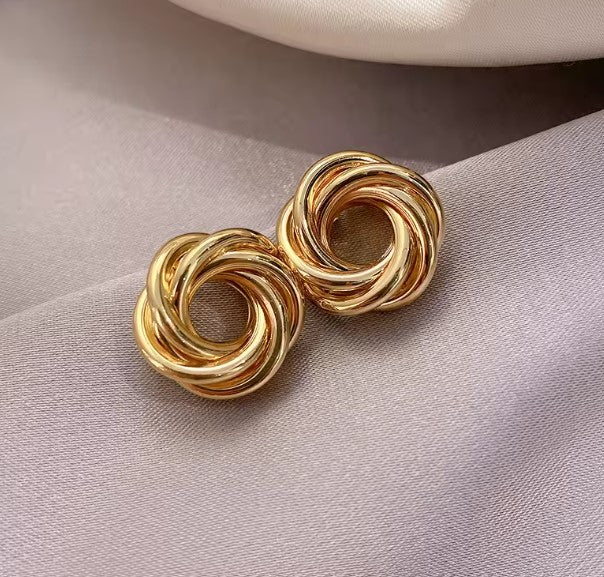 Vintage Spiral Gold Earrings