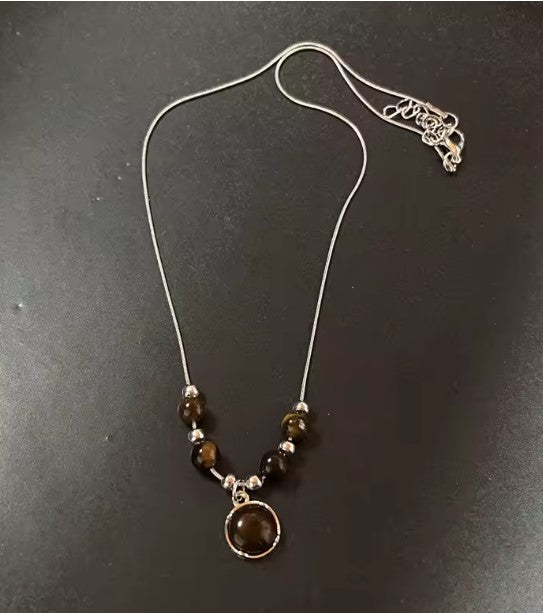 Vintage Brown Stone Pendant Necklace