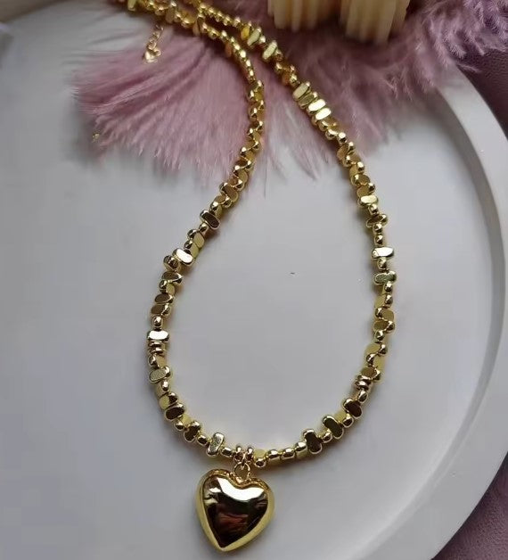 Elegant Heart Pendant Gold Necklace