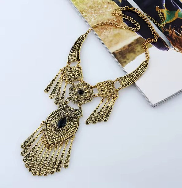 Vintage Tassel Crystal Gold Necklace