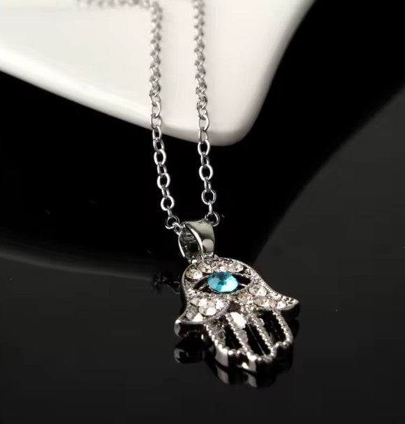 Vintage Crystal Silver Necklace