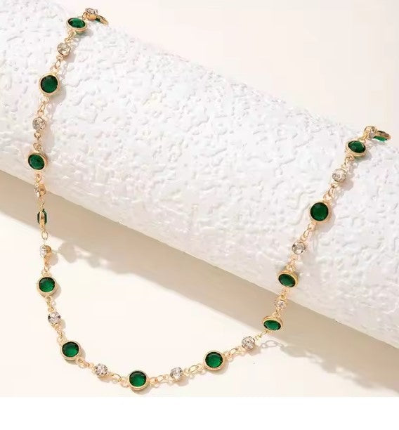 Vintage Green Zircon Short Necklace