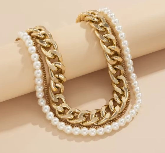 Pearl Beaded Twist Necklace