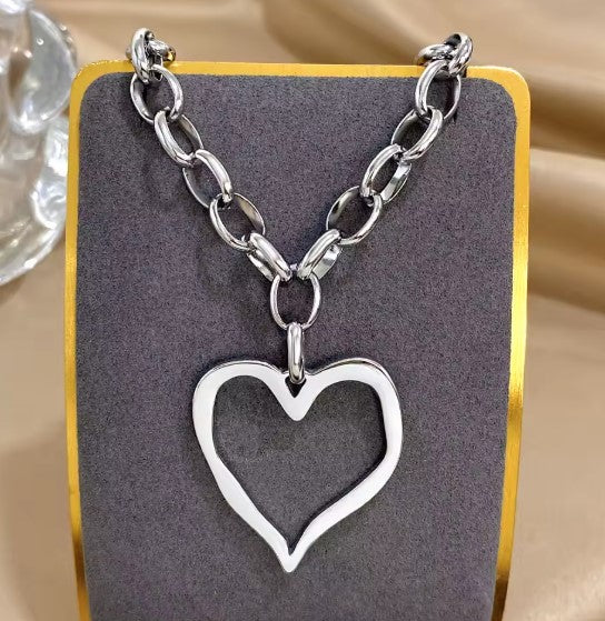 Vintage Hollow Heart Pendant Silver Necklace