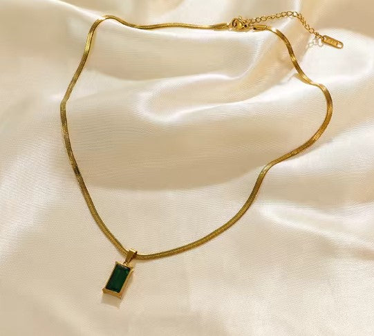 Green Crystal Zircon Necklace