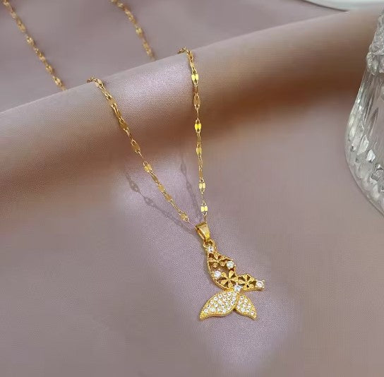 Shine Cubic Zircon Butterfly Gold Necklace