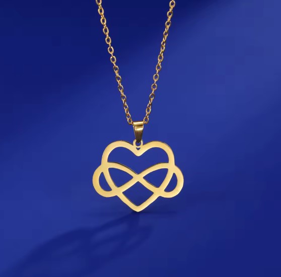 Vintage Infinite Heart Gold Necklace