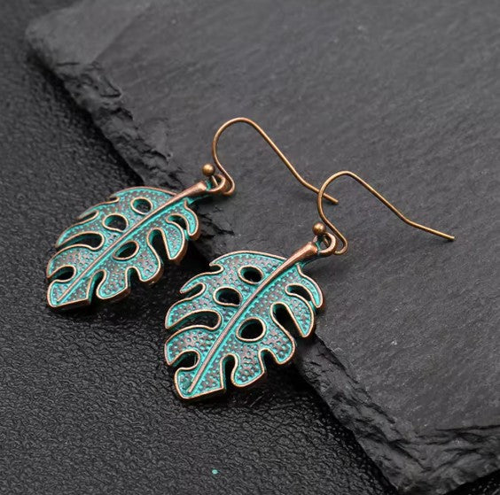 Vintage Fashion Green Leaf Earrings