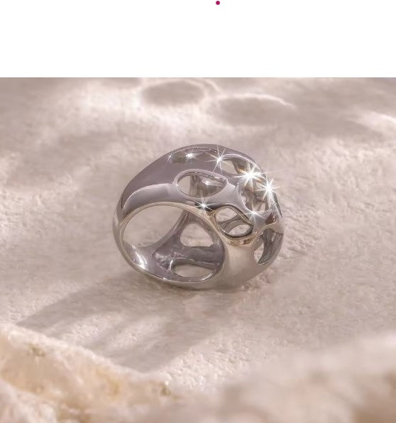 Vintage Hollowed Silver Ring