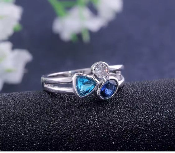 Vintage Oval Triangle Stone Ring