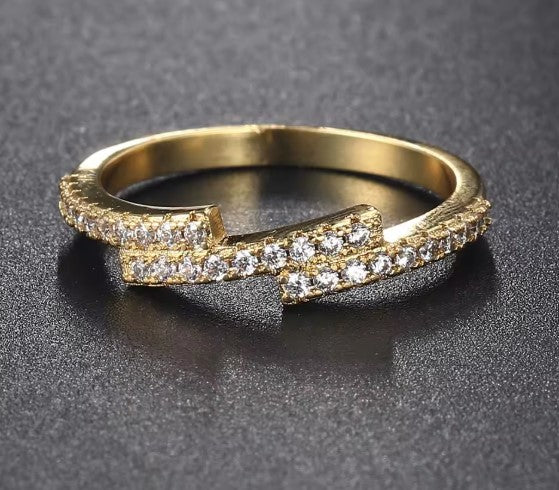 Minimalist Zircon Crystal Ring