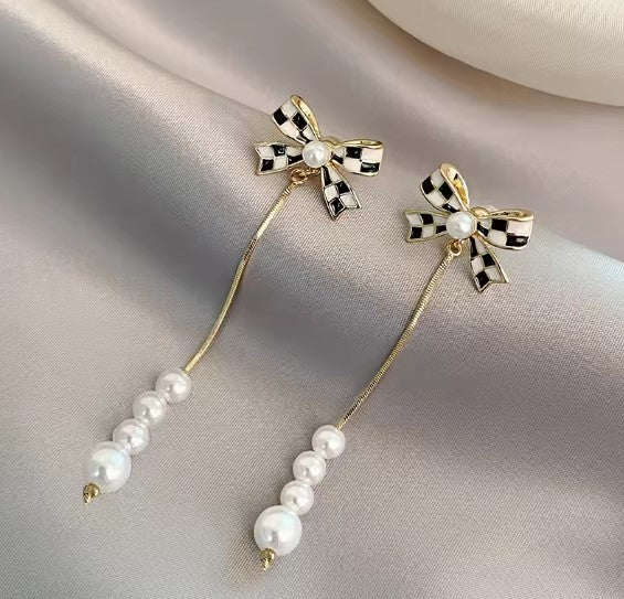 Black and White Matching Bowknot Pearl Tassel Earrings