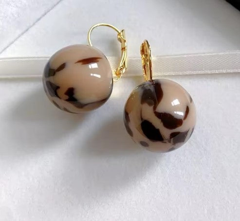 Classic Leopard Print Round Pendant Earrings
