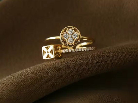 Classic Flower Shape Gold Ring