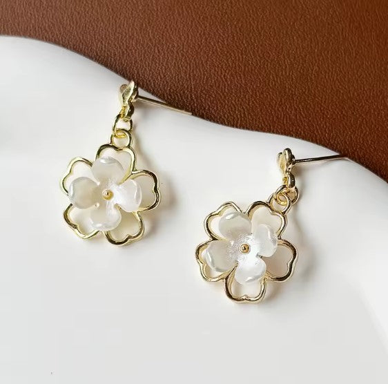 Classic White Flower Drop Earrings