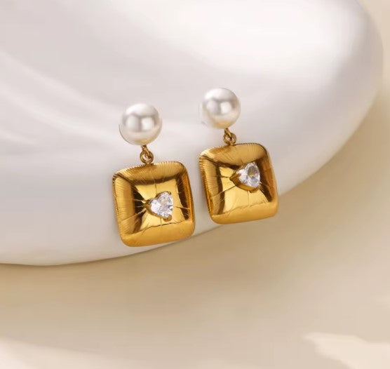 Vintage Pearl Heart Crystal Earrings