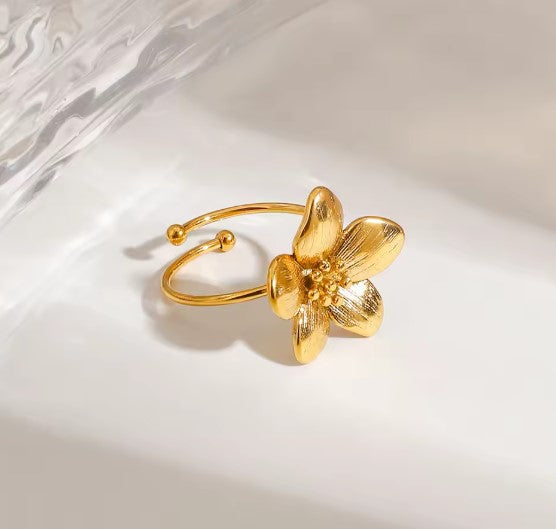 Vintage Summer Adjustable Flower Ring