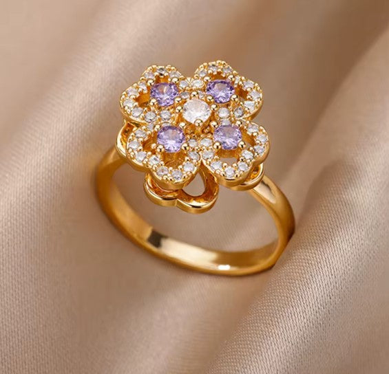 Classic Flower Purple Stone Gold Ring