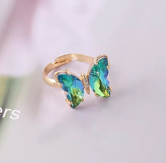 Classic Green Gradient Butterfly Ring