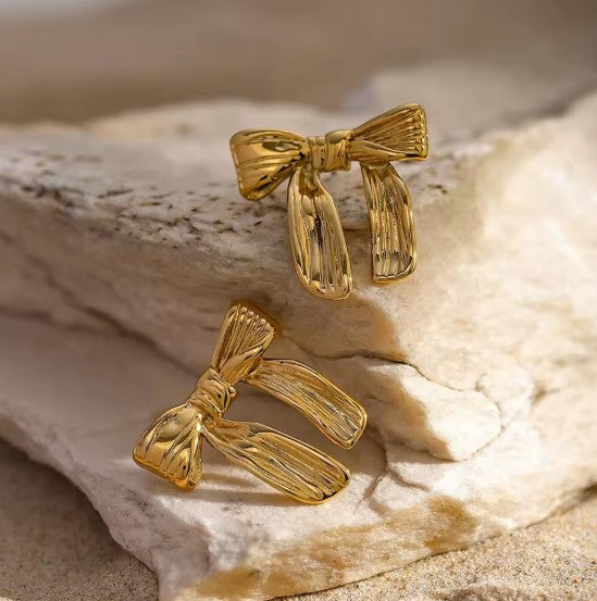 Classic Bowknot Stud Gold Earrings