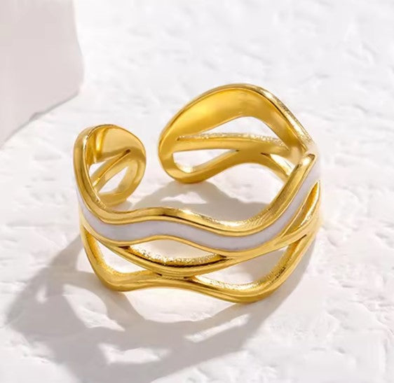 Linea White Series Adjustable Ring