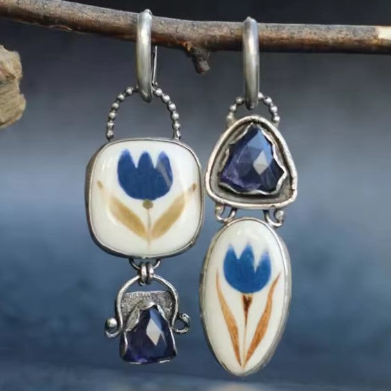 Vintage Flower Carving Blue Stone Dangle Silver Earrings