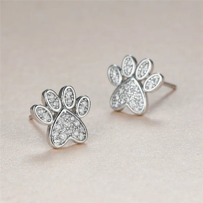 White Zirconia Paw Studs – Heart-Shaped Design