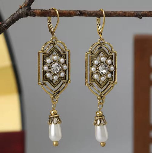 Regal Pearl Earrings