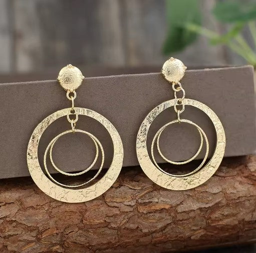 Vintage Metal Gold Color Round Earrings
