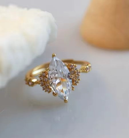 Exquisite Stone Adjustable Ring