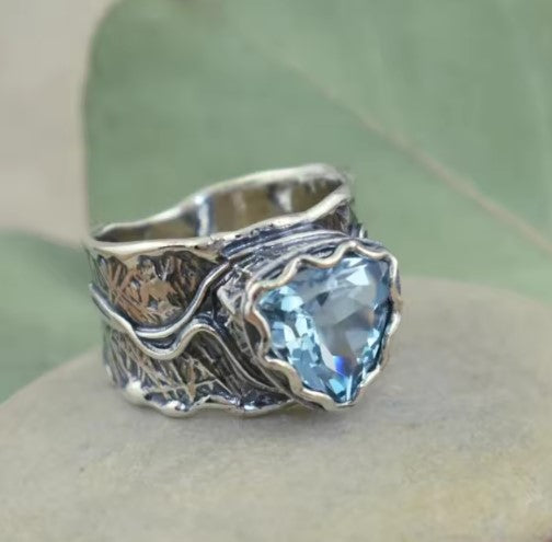 Vintage  Bohemian Fashion Blue Stone Ring