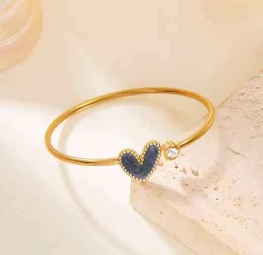 Exquisite Blue Heart Shape Bracelet