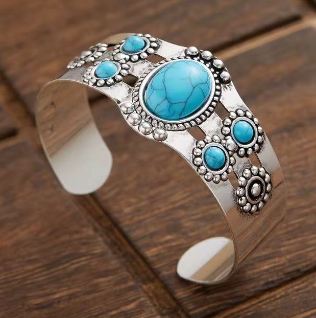 Vintage Charm Blue Stone Silver Bracelet