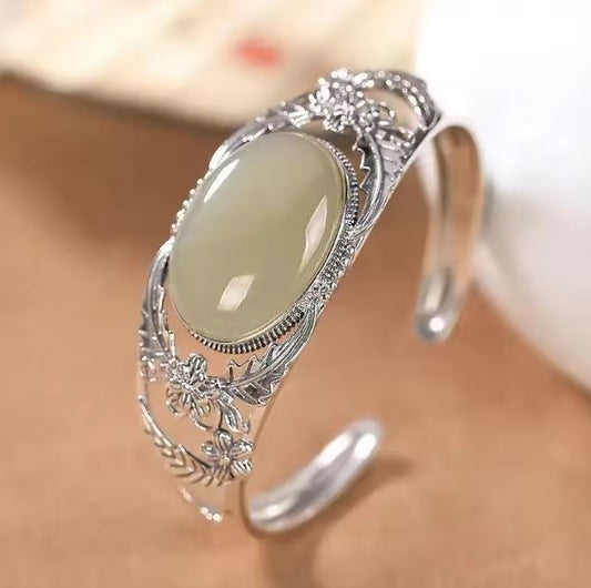 Vintage Silver  Hollow Bangle Bracelet