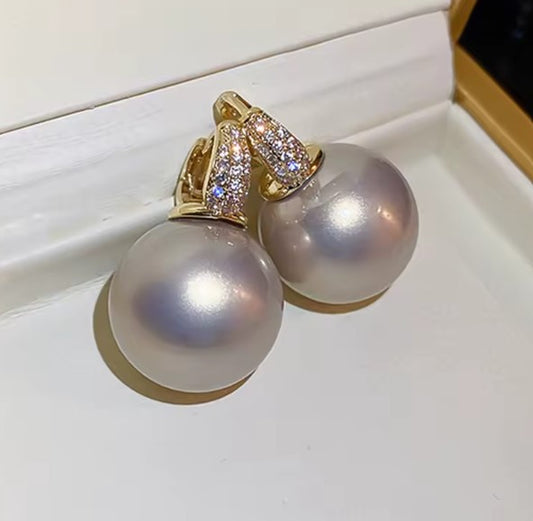 Elegant Crystal Pearl Ball Earrings