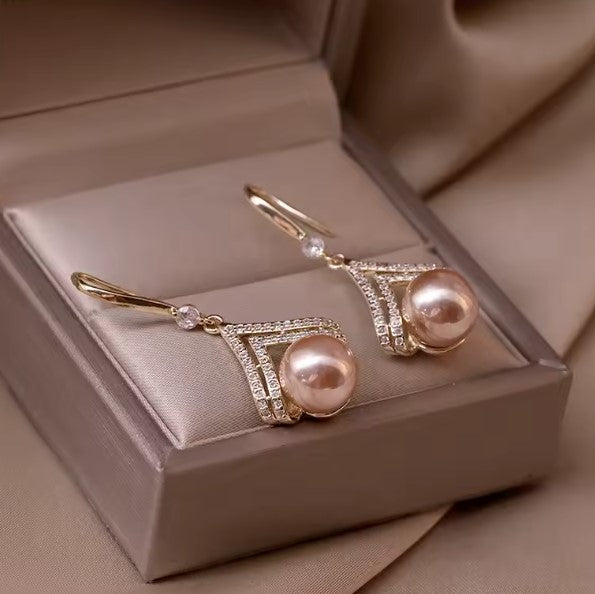 Fashion Luxury Pearl Dangle Earrings
