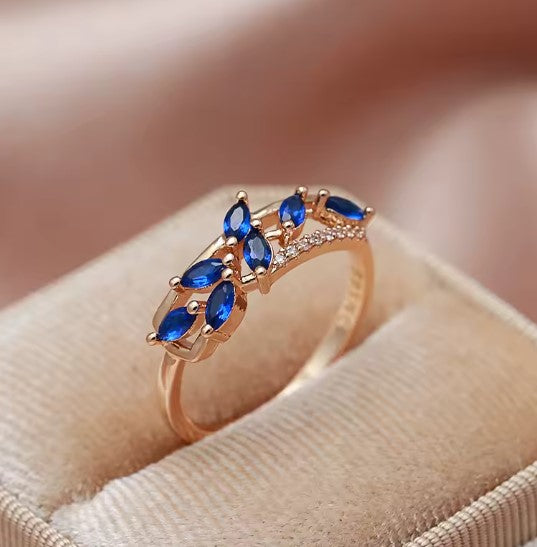 Leaf Shape Blue Zircon Paved Ring
