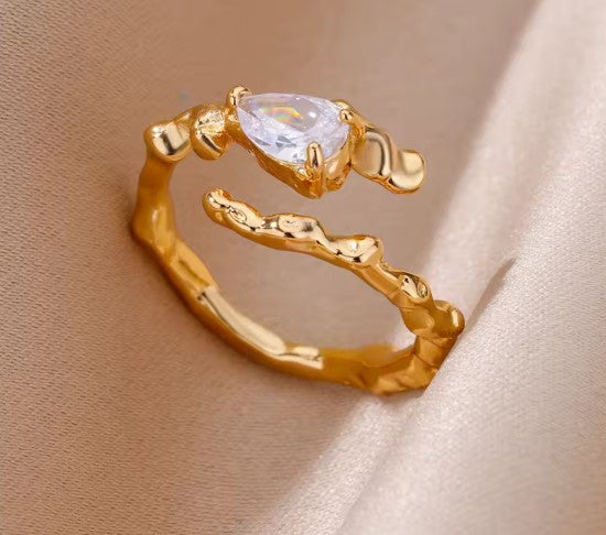 White Stone Water Drop Adjustable Ring