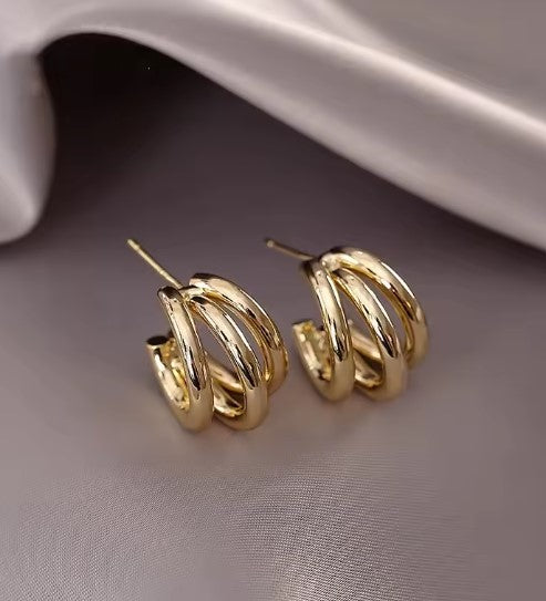 Vintage Arc Gold Earrings