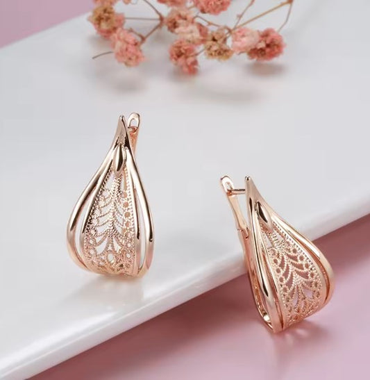 Hollow Flower Long Drop Earrings
