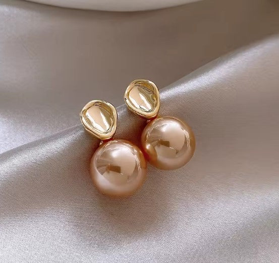 Vintage Champagne Pearl Earrings