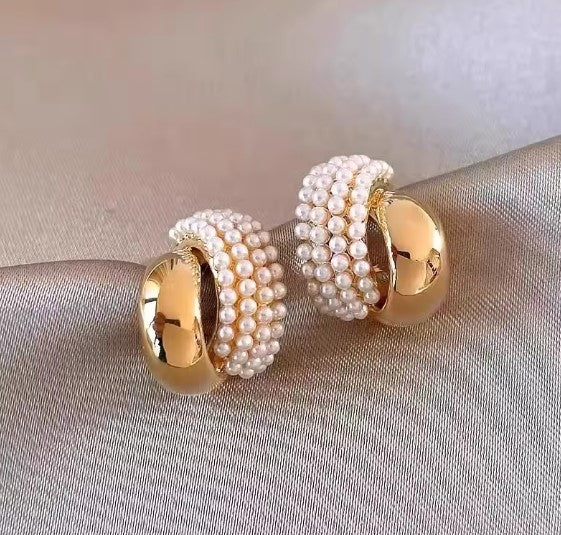 Classic  Arc-Shaped Gold Earrings