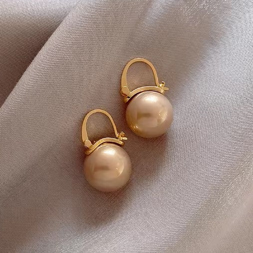 Elegant Champagne Pearl Earrings